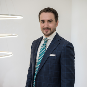 Unabhängiger Finanzmakler der DKG