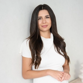 Sarah Hassaine Sarah Hassaine