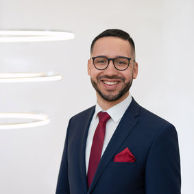 Finanzmakler Versicherungsmakler der DKG Philipp Böttcher